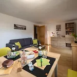 Apartment Haus Holzeck *