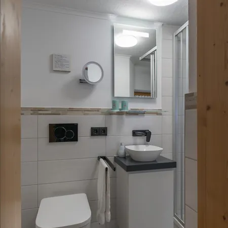 Haus Holzeck * Шёнау-ам-Кёнигсзе